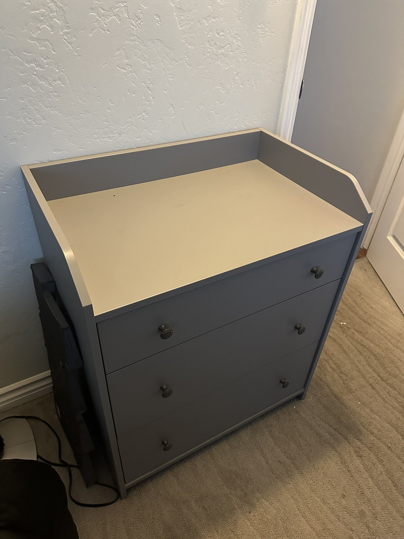IKEA 3-Drawer Dresser - Modern Gray Storage Unit