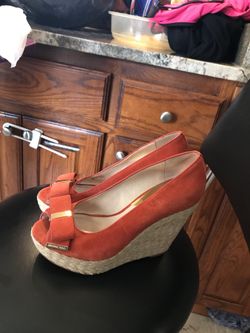 Michael Kors wedge size 6
