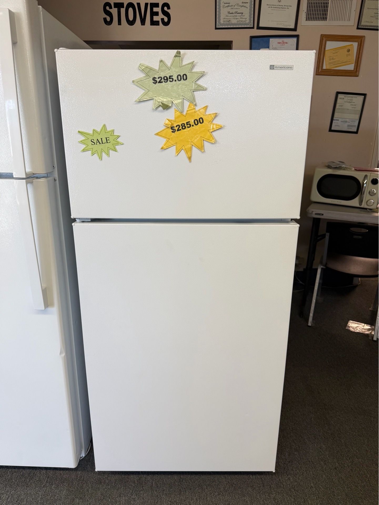 Apartment sized refrigerator (6 months warranty) ALKA #8229