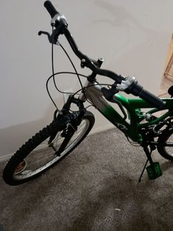 Next aluminum 26 " bike