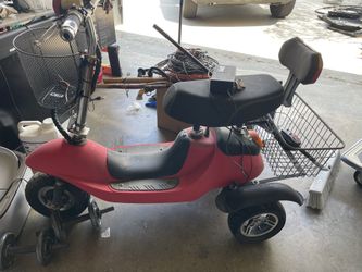 Mobility scooter