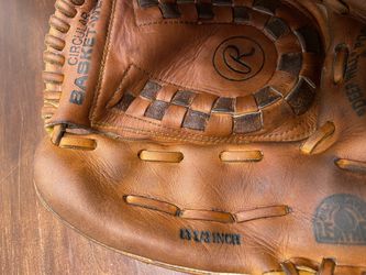 Two Large Rawlings Softball / Baseball Gloves Thumbnail