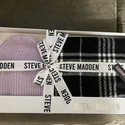 BRAND NEW STEVE MADDEN HAT AND SCARF SET 