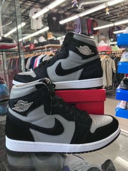 Women’s Air Jordan 1 Retro High Twist 2.0 Medium Grey