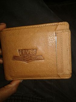 Nice levi leather wallet