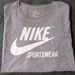 Men's Nike Shirt