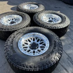 New Rims 17x9 6 Lugs 6x139.7 Used Tires 35x12.50r17 Falken 75% Lose 