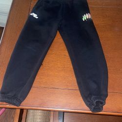 Nike Kids Jogger Size Small Rare Jump Man Edition 