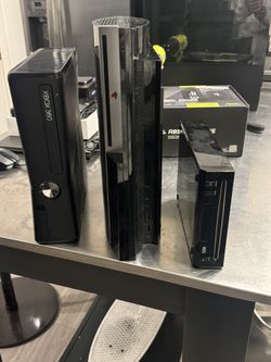 Classic gaming console bundle for trade only.