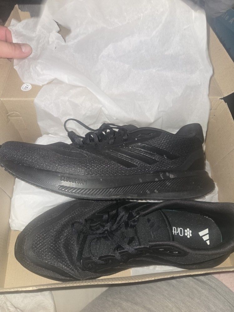 Brand New Adida's Size 12 Men's