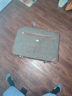 New Retro Suit Case Set (4 Pieces) 