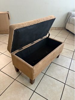 Tan Storage Ottoman (Great Condition)