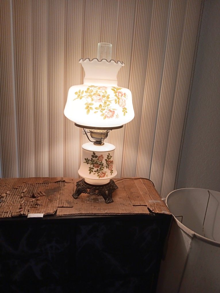 Vintage Accurate Casting Co. Hurricane Lamp Shabby Pink Flowers Ruffled Shade