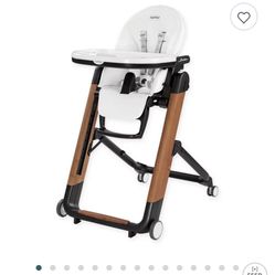 Highchair & Tote Included