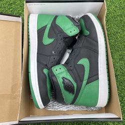 Jordan 1 “Green Black” Size 13M