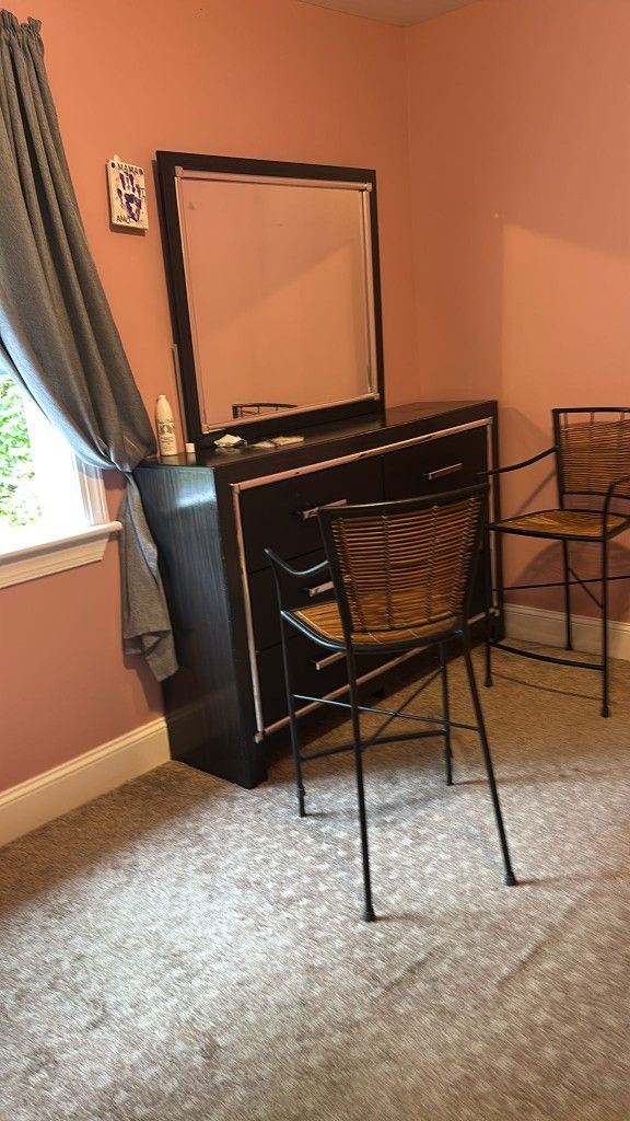 Reglo Mesita Solo 1uno Pretérito  Olla  De Orleans Dos Cuartos Di