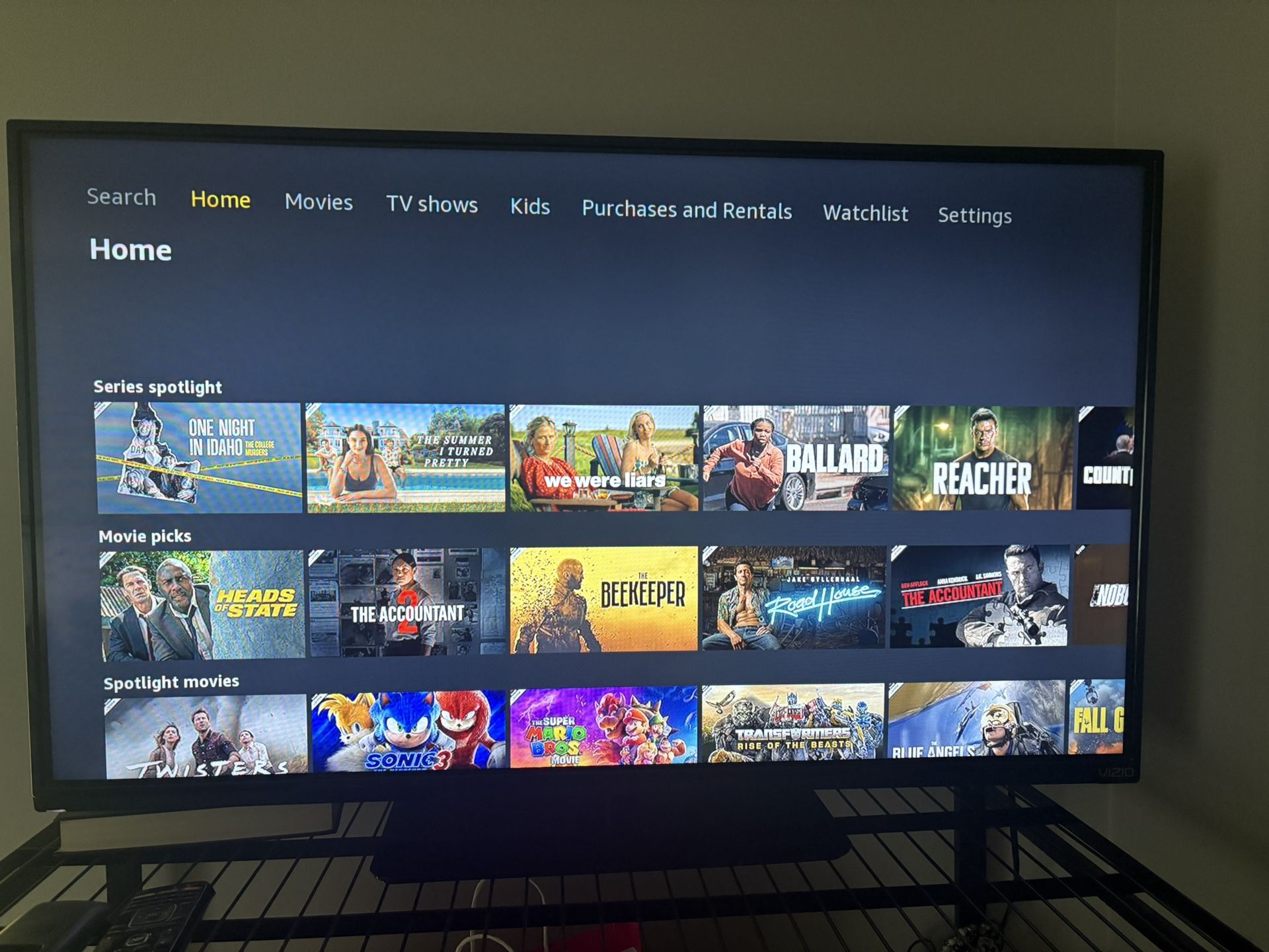 40” Vizio Model E400-b2 