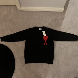 AMI PARIS SWEATER (Size Medium Fits Small Though)