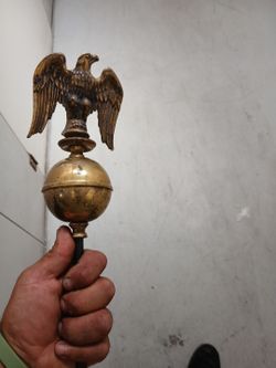 Solid brass Eagle Flag pole cap