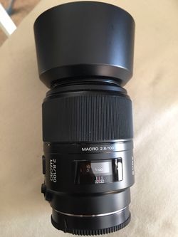 Sony 100- 2.8 Macro A Mount Lens