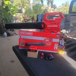 CRAFTSMAN V20 20-VOLT MAX 380-CFM 100-MPH BATTERY HANDHELD LEAF BLOWER 4 AH BATTERY AND CHARGER INCLUDED 