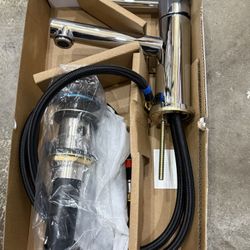 Seasons® Westwind™ Single-Handle Centerset Bathroom Faucet With Pop-Up In Chrome