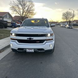 2018 Z71 1500 Chevy 