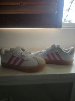 Toddler Adidas size 10 new