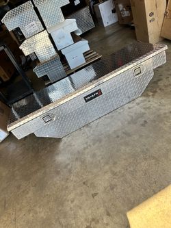 TrailFX  KA110601 Tool Box Bright Crossover Angled 60"