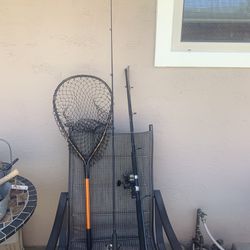 2 Fishing Poles And Net