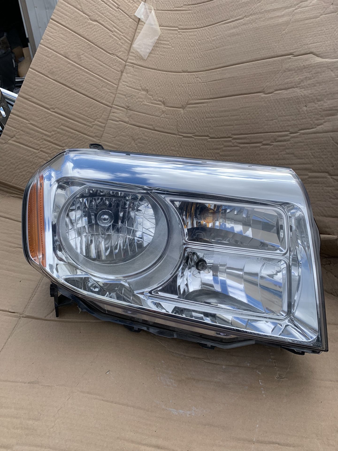 2012-2015 HONDA PILOT Headlight Halogen Passenger Right RH