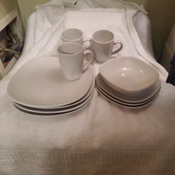 Partial Set Of Gibson Dishes WHITE