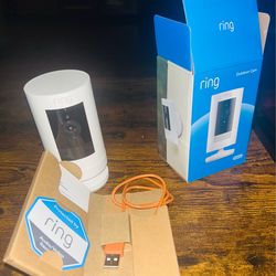 Ring Outdoor Camera with Battery and Charger