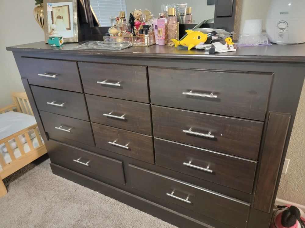 Dresser And Nightstand