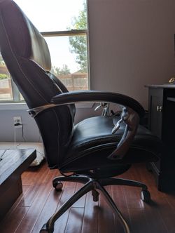 Serta i5000 executive chair outlet