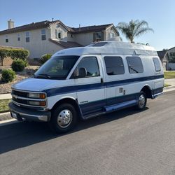 2000 Chevy Roadtrek Class B Rv
