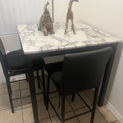 High Top Dinning Table