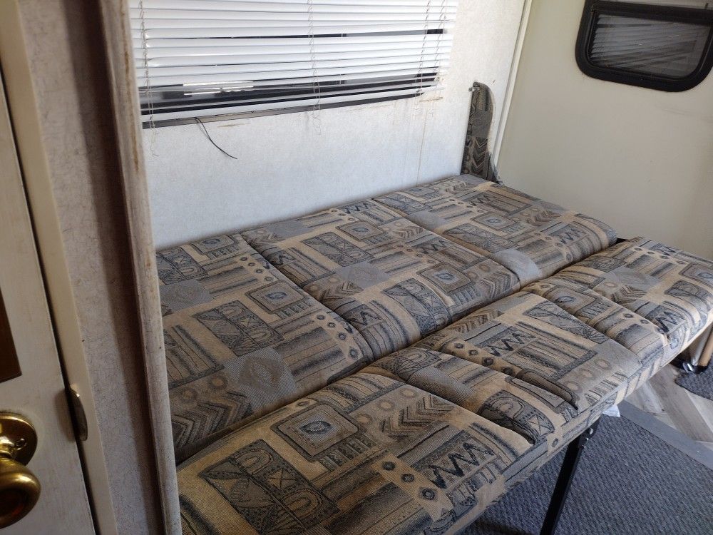 16 Ft Utility Trailer Electric Brakes Tag Till March Of Next Year Yr