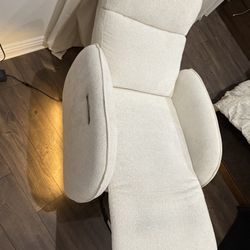 Recliner Chair 