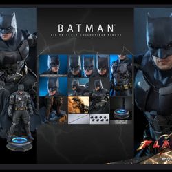 Hot Toys MMS703 The Flash Batman 