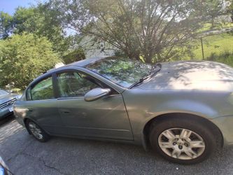 Nissan altima