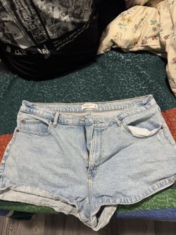 Abercrombie Mom Shorts 