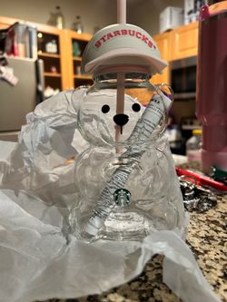 New Starbucks bear