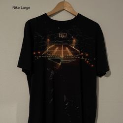 Nike Large Shirt