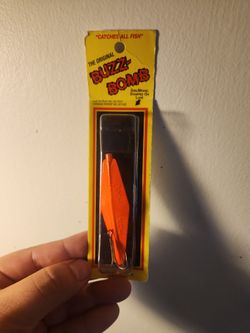Buzz Bomb Fishing Lure