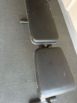 Adjustable Weight Bench