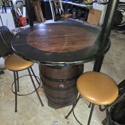 Keg Tables With 2 Barstools  I Have 2 Set