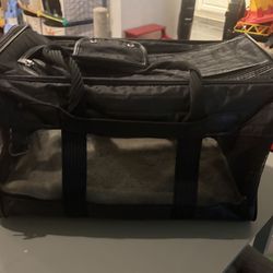 Sherpa large cat carrier/small dog