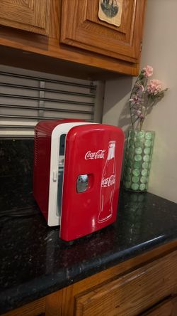 Coca Cola Mini Fridge