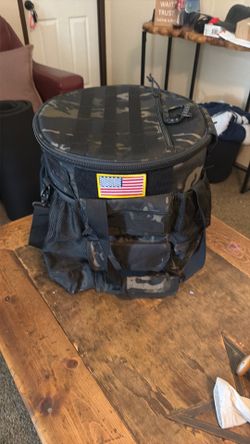 Baseball bucket holder